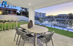 7 Clipper Court, Biggera Waters, Qld 4216