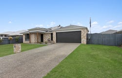 12 Samphire Street, Eli Waters, Qld 4655