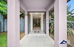 15 Starr Close, Bentley Park, Qld 4869