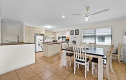 6 Gillies Court, Rural View, Qld 4740