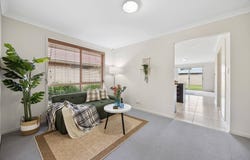 15 Tudor Crescent, Smithfield Plains, SA 5114