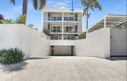 9/75 Moore Street, Trinity Beach, Qld 4879