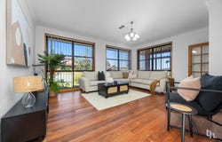 61 Wyndham Way, Eleebana, NSW 2282