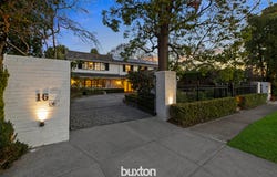 16 Mackintosh Road, Wheelers Hill, Vic 3150