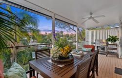 421 Swann Road, St Lucia, Qld 4067