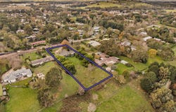 33 Cherry Lane, Gisborne, Vic 3437