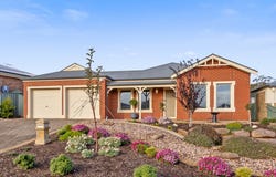 24 Selway Place, Evanston Park, SA 5116