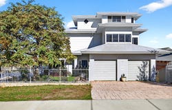 10 Dennis Street, Quinns Rocks, WA 6030
