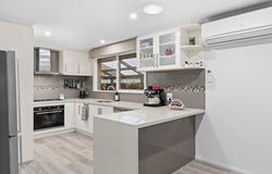 10 Finchley Court, Epping, Vic 3076
