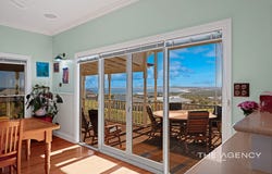 21 Charlton Loop, Kalbarri, WA 6536
