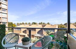 24/343 Beaconsfield Parade, St Kilda West, Vic 3182