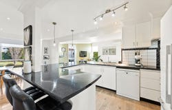 13 Illowra Parkway, Primbee, NSW 2502