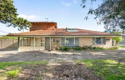 9 Burroughs Road, Karrinyup, WA 6018