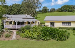 402 Smiths Creek Road, Uki, NSW 2484