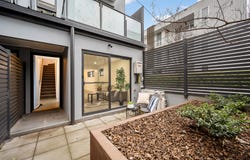 15/128 Easty Street, Phillip, ACT 2606