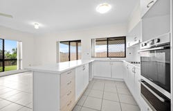 4 Pelling Close, Kanimbla, Qld 4870