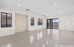 109 Suffolk Street, Caversham, WA 6055