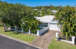 28 Rumbalara Avenue, Rainbow Beach, Qld 4581