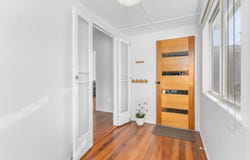 204  Earl Street, Berserker, Qld 4701