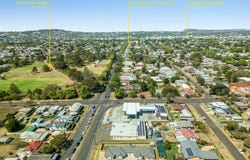 1&2/156 Taylor Street, Newtown, Qld 4350