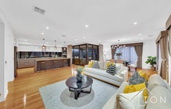 55 Odeon Avenue, Clyde North, Vic 3978