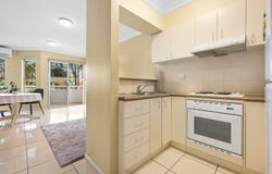 4/1 Sheehan Street, Milton, Qld 4064
