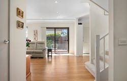 2/7 Ronald Avenue, Narraweena, NSW 2099