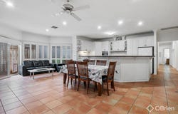43 Fairway Drive, Rowville, Vic 3178