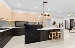 72 Perkins Street, Upper Mount Gravatt, Qld 4122