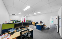 Unit 12, 2996 Logan Road, Underwood, Qld 4119