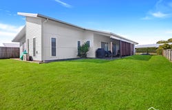1 Eagle Place, Zilzie, Qld 4710