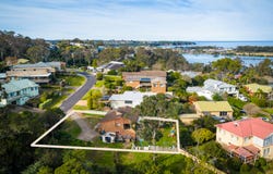 10 John Penn Avenue, Merimbula, NSW 2548