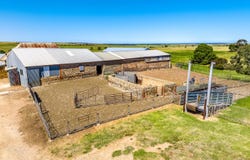 173 Dalveen Road, Woodchester, SA 5255