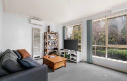 2/70 Kororoit Creek Road, Williamstown North, Vic 3016