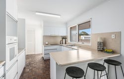 31 Graylea Avenue, Herne Hill, Vic 3218