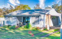 25-25a Waterfront Road, Swan Bay, NSW 2324