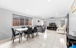 4 Maldon Street, Pallara, Qld 4110