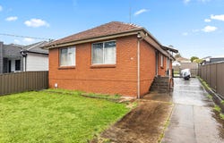 15 Merrett Avenue, Cringila, NSW 2502