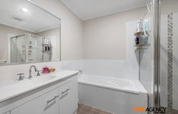 9a & 9b Slate Street, Gillieston Heights, NSW 2321