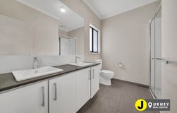 28 Narmada Road, Clyde, Vic 3978