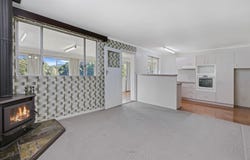 9 LAUREL AVENUE, Nambour, Qld 4560