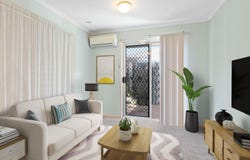 21&22/12-14 Yeates Crescent, Meadowbrook, Qld 4131