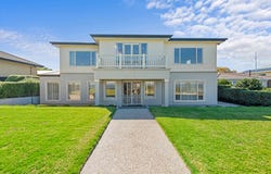 92 Hazel Road, Kalimna, Vic 3909