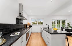 134 Warrigal Road, Camberwell, Vic 3124