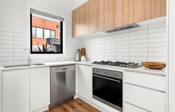 2/2 Turner Street, Pascoe Vale South, Vic 3044