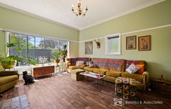 37 Sydney Road, Beechworth, Vic 3747