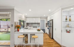 26 Fragar Avenue, Wyoming, NSW 2250