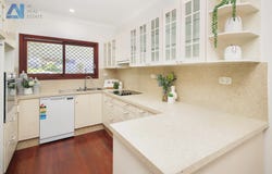 19 Alwyn Street, Stafford Heights, Qld 4053