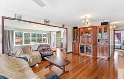 42 Miles Street, Manoora, Qld 4870