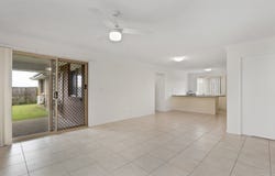26 Trinity Parade, Blacks Beach, Qld 4740